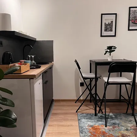 アパート Royal Bulevar ゼニツァ